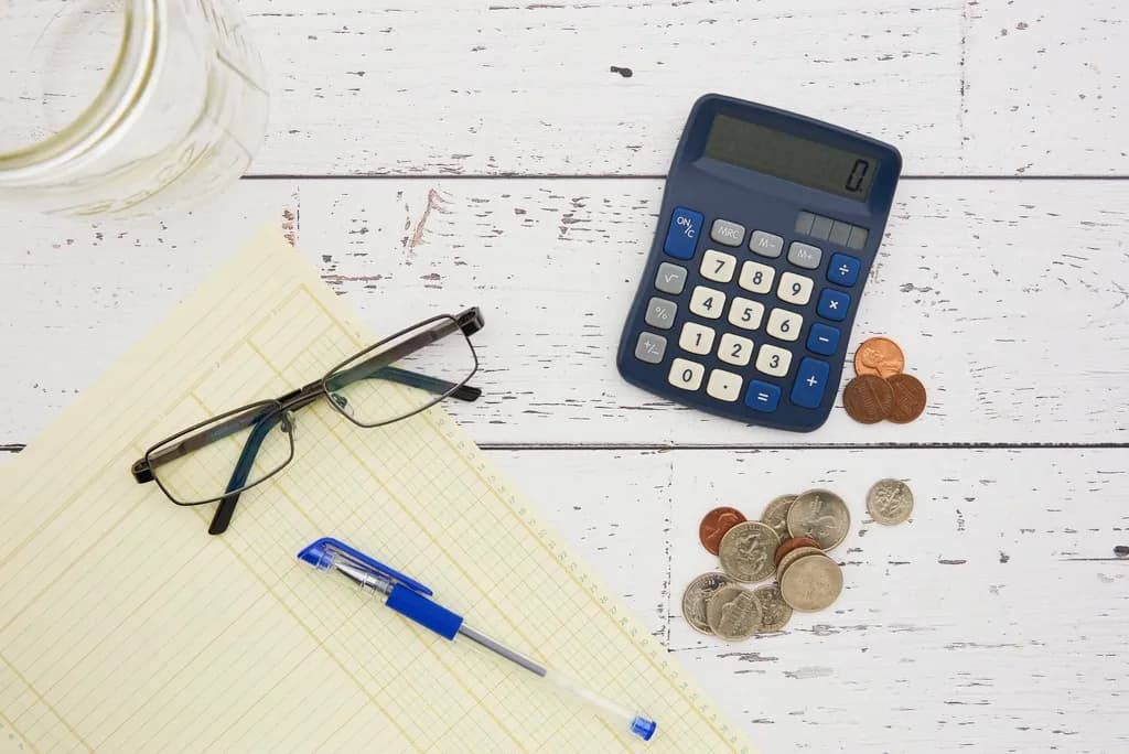 What Is a Roth IRA? How It Works and How It Differs From a 401(k)
